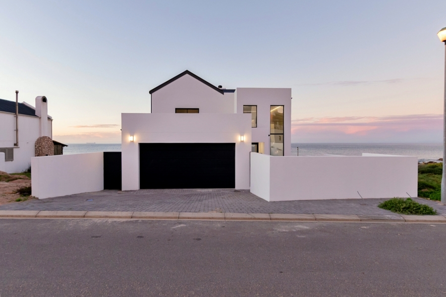 3 Bedroom Property for Sale in St Helena Views Western Cape